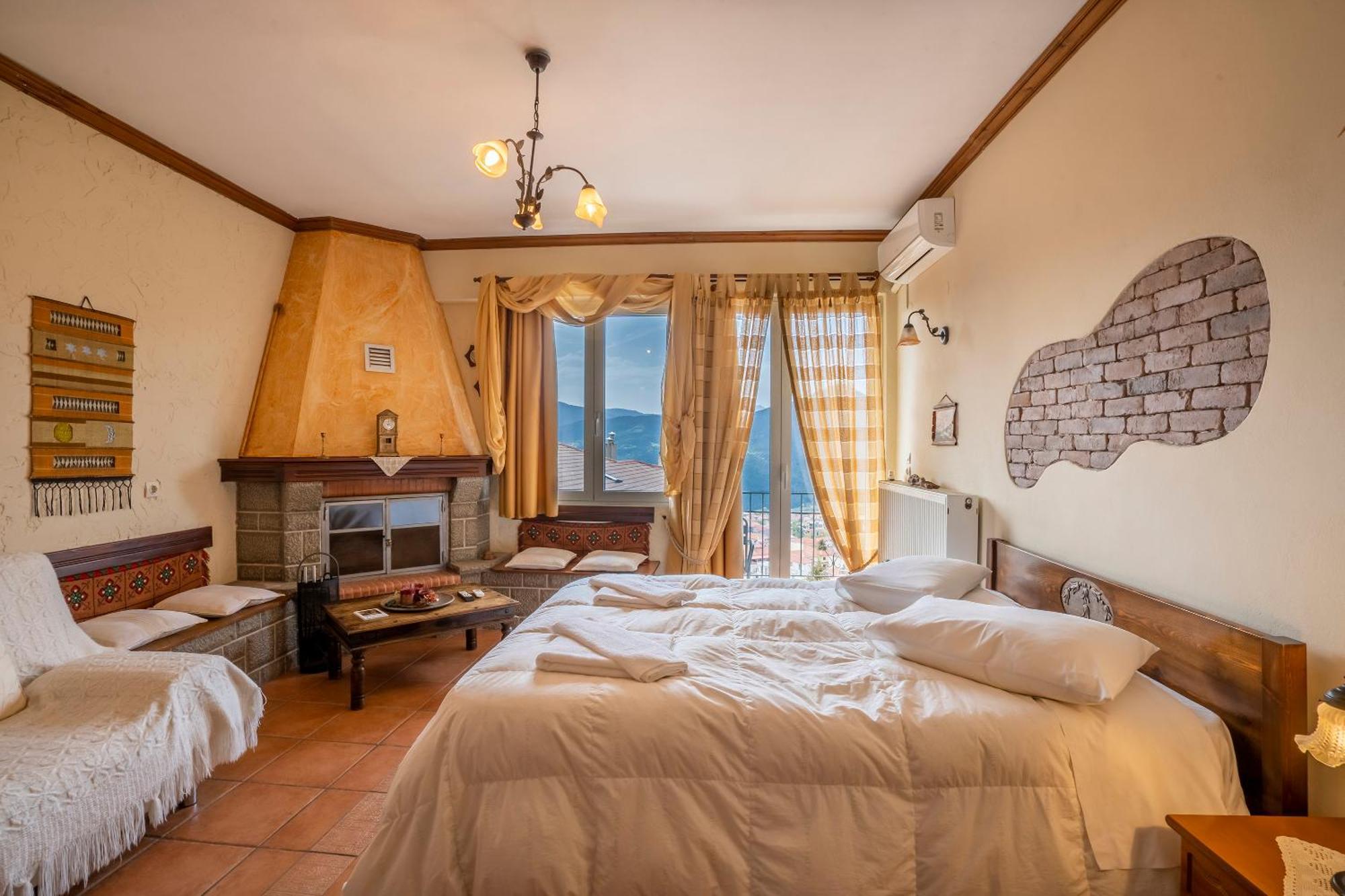 Semeli Guesthouse Карпенисион Экстерьер фото