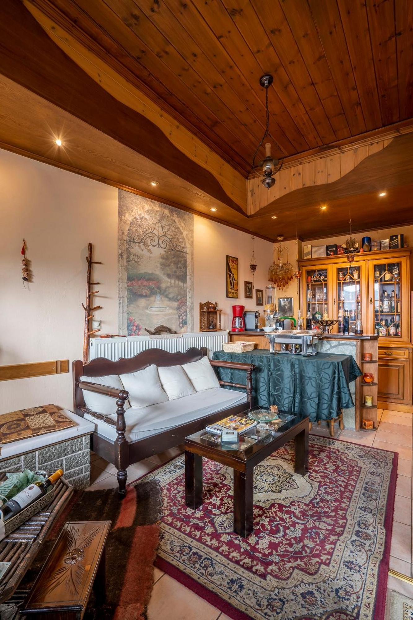 Semeli Guesthouse Карпенисион Экстерьер фото