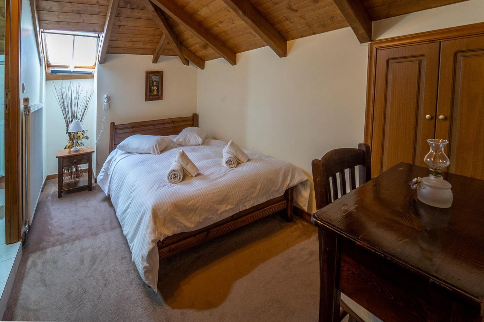 Semeli Guesthouse Карпенисион Экстерьер фото